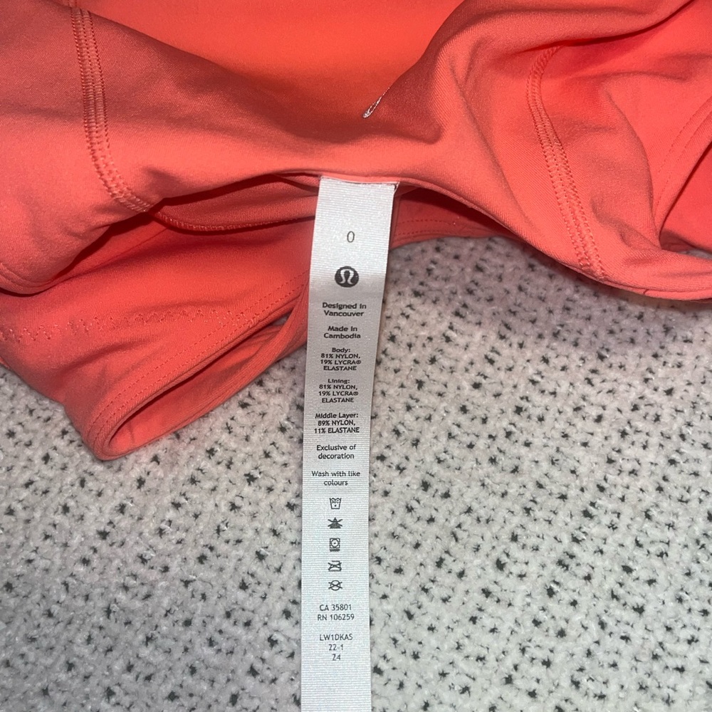 NWT Lululemon Align Tank Waist Length - Picture 3 of 4